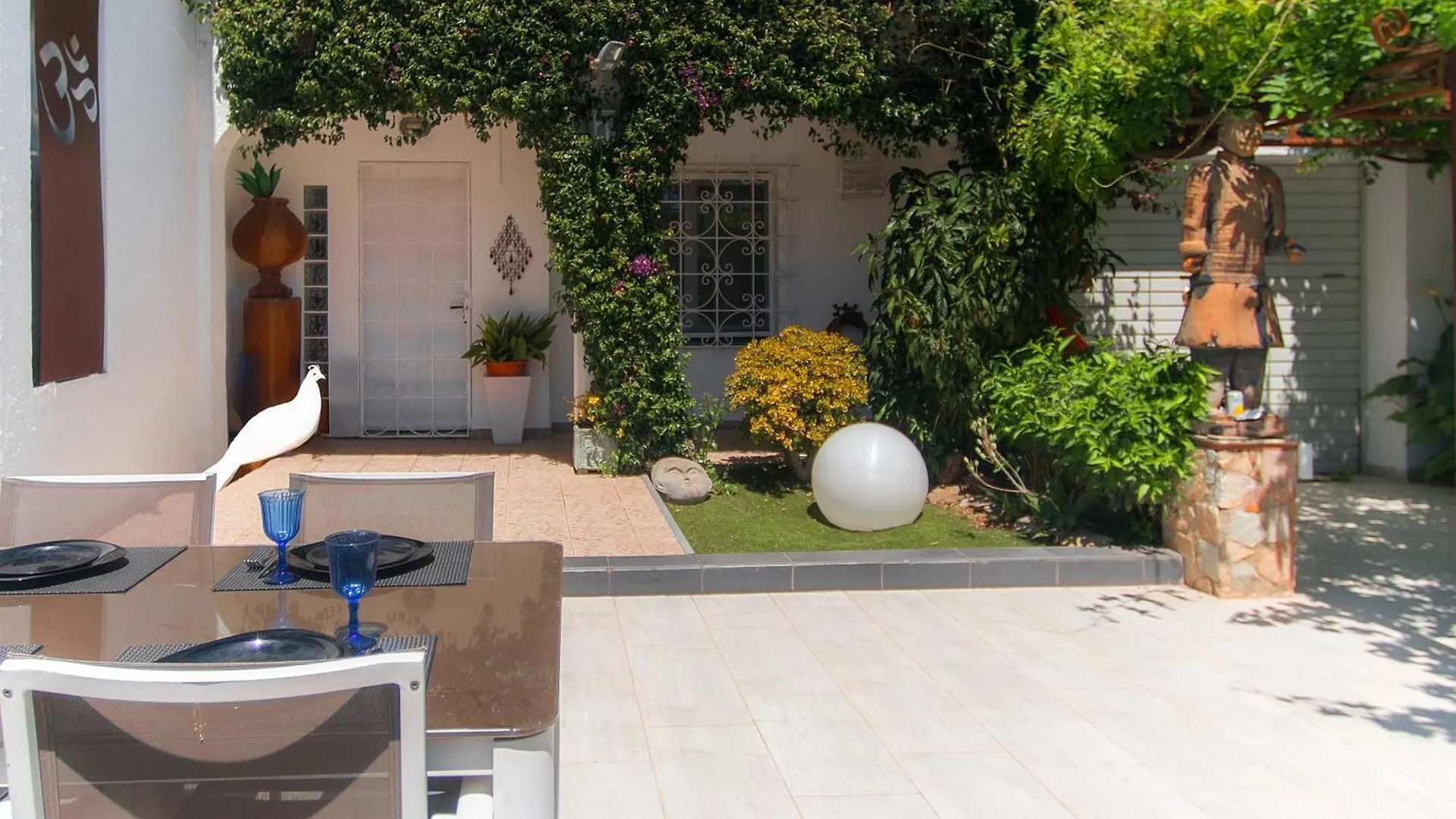 Welcs Villa 250 Emp Con Piscina Privada Y Amarre 艾姆布里亚布拉瓦