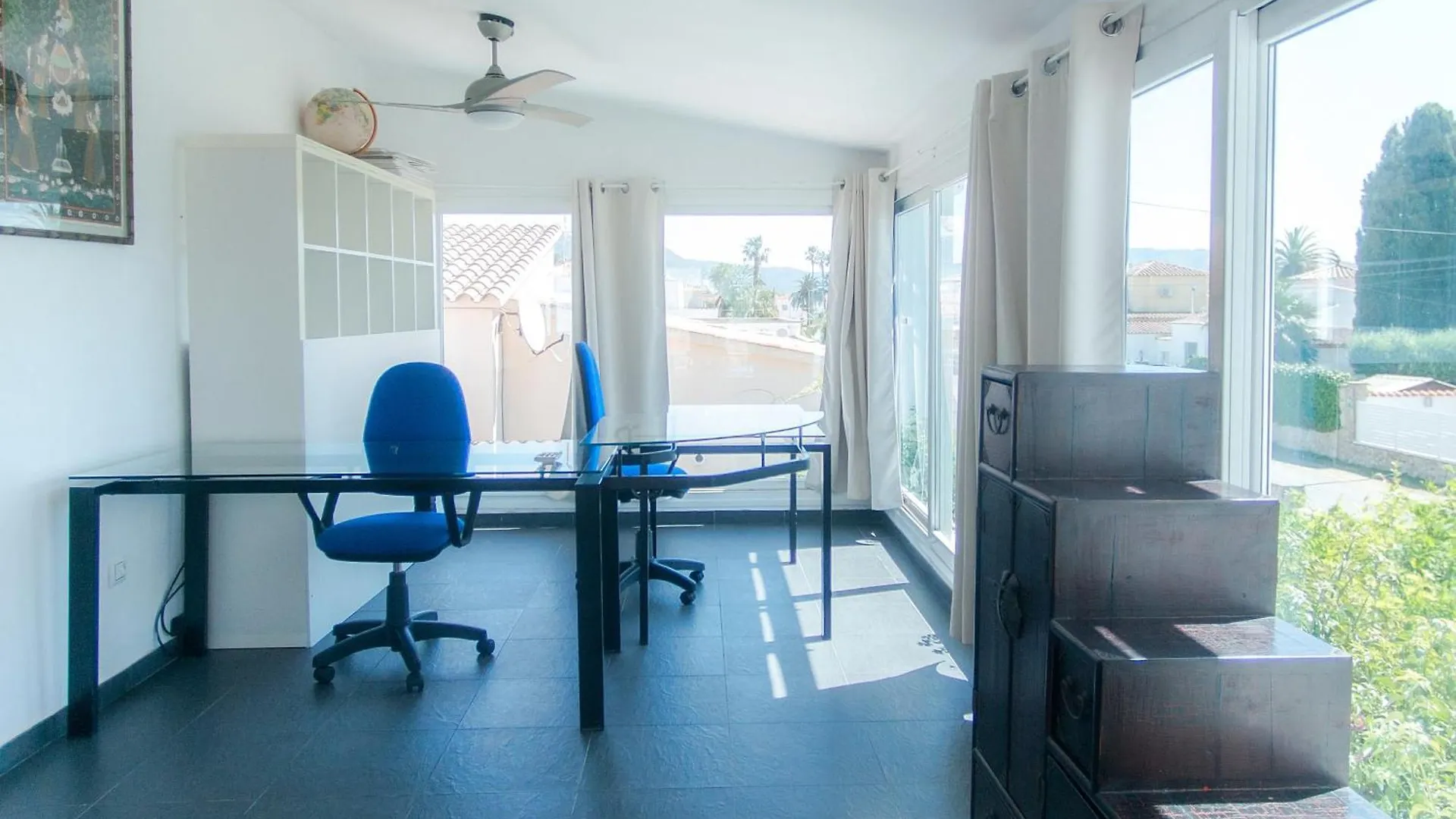 Welcs Villa 250 Emp Con Piscina Privada Y Amarre 艾姆布里亚布拉瓦 西班牙