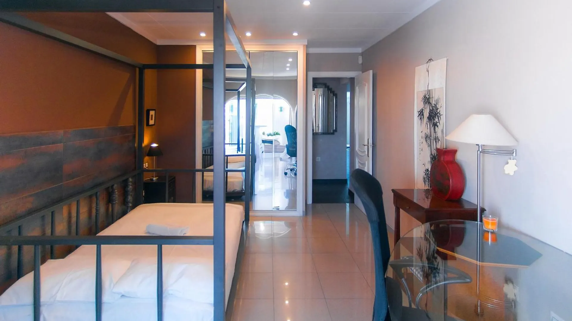 Welcs Villa 250 Emp Con Piscina Privada Y Amarre 艾姆布里亚布拉瓦 西班牙